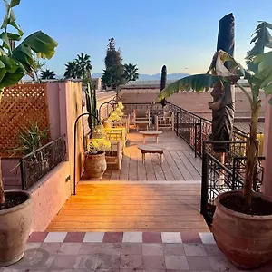 2* Maison d'hôtes Ecila